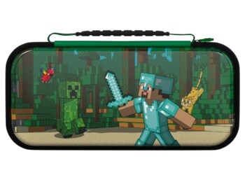 Gioco e collezionismo si uniscono con controller e custodia di Minecraft per Switch