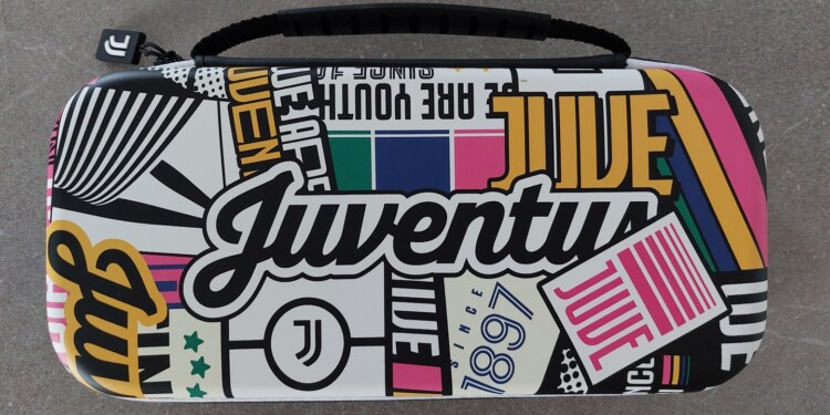 Qubick Custodia Protettiva Juventus Patchwork: la recensione