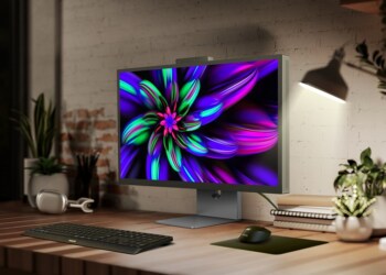 Una workstation più semplice e produttiva con Philips Monitors e AOC